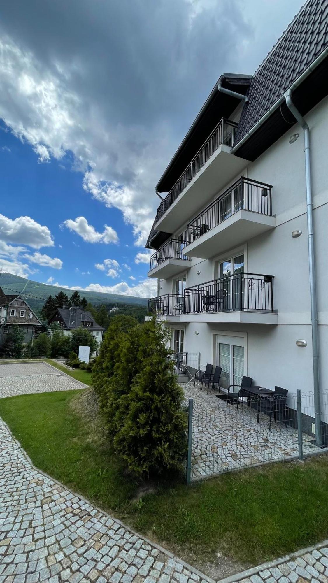 Ab Mountain View Apartment *